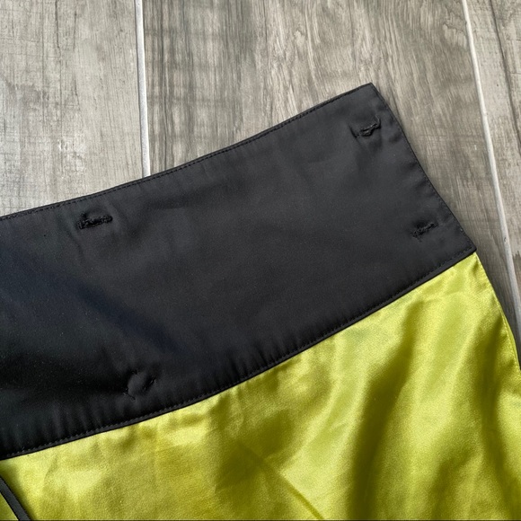 Bedo accordion neon yellow buckle wrap skirt - Picture 8 of 8